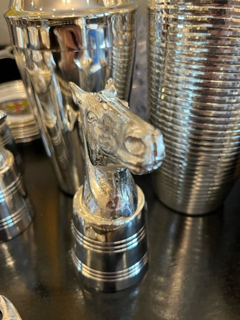 Horse stirrup cup