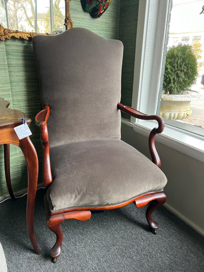 Velvet Lolling Chair